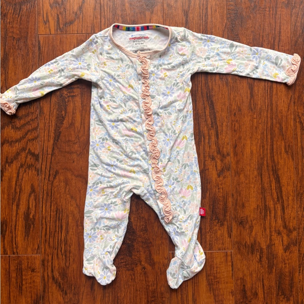 Magnetic Me Modal Footie in Darby floral print